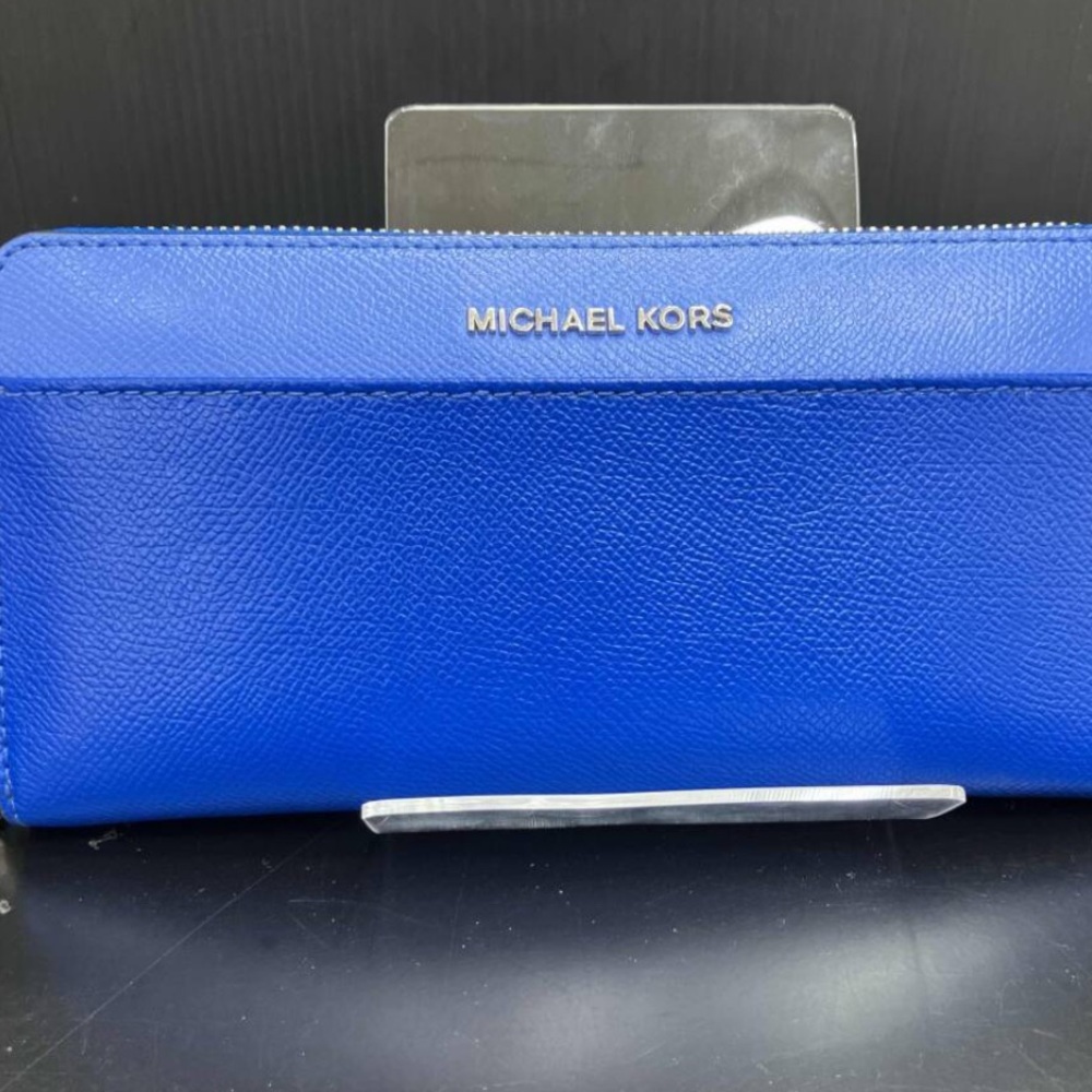 Gorgeous Vibrant Blue Michael Kors Continental Full Zip Wallet NWT - Picture 2 of 12